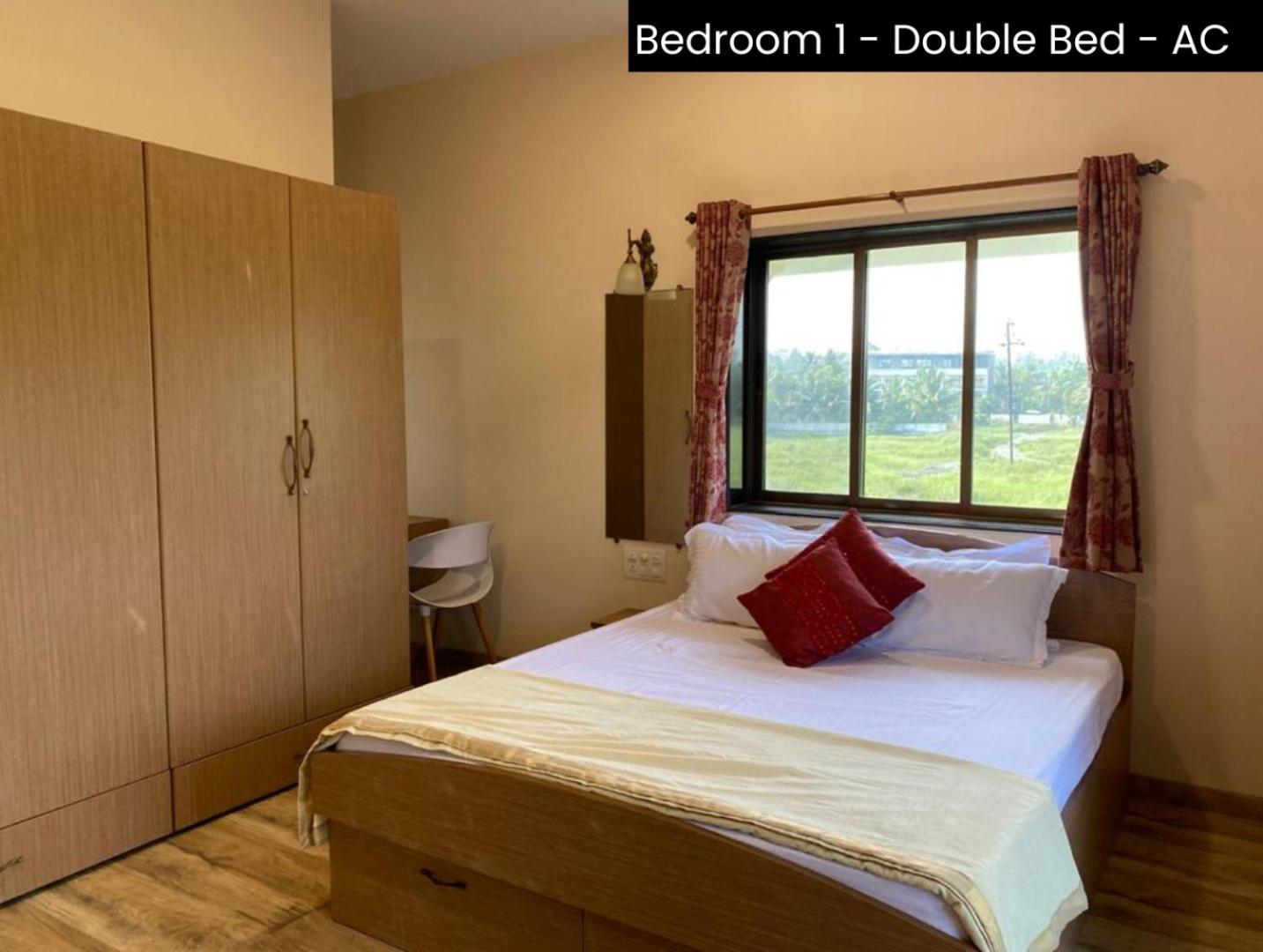 Vila Nessies Nagaon Alībāg Exteriér fotografie